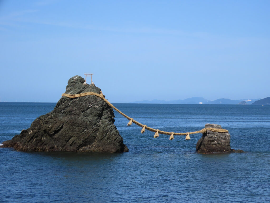 夫婦岩